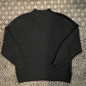 Gap charcoal gray mock neck sweater, size M. Like new.